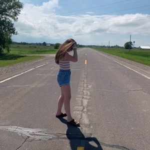 Meet your Posher, Abbey